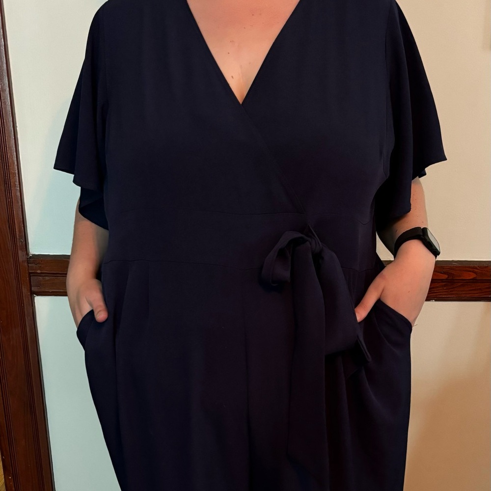 Kiyonna Charisma Crepe Jumpsuit Size 3x